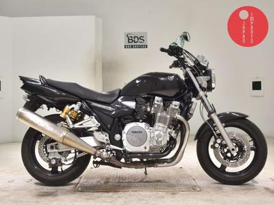 Yamaha XJR1300-2