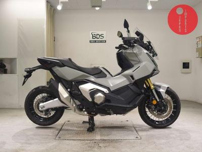 Honda X-ADV750-2