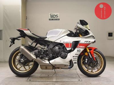 Yamaha YZF-R1