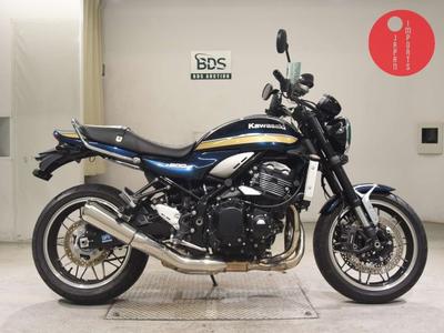 Kawasaki Z900RS