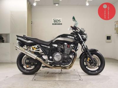 Yamaha XJR1300-2