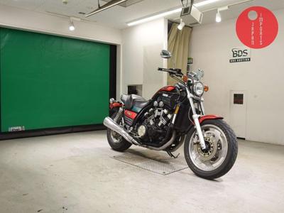 Yamaha V-MAX