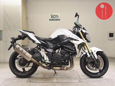 Suzuki GSR750