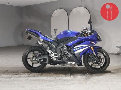 Yamaha YZF-R1