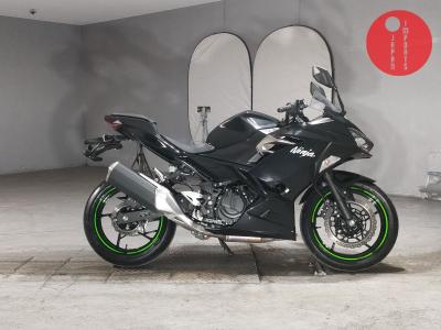 Kawasaki NINJA400