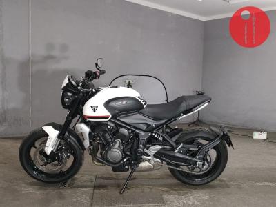 Triumph TRIUMPH TRIDENT 660