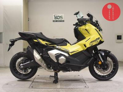 Honda X-ADV750-2