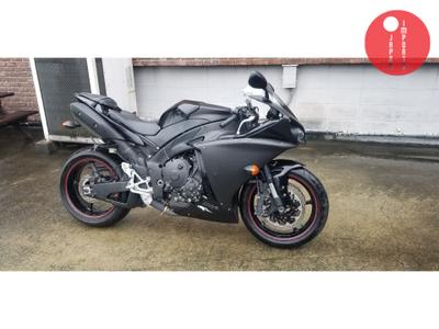 Yamaha YZF-R1