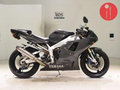 Yamaha YZF-R1