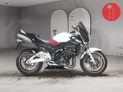 Suzuki GSR400