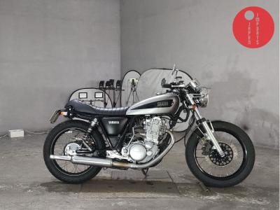 Yamaha SR400-1