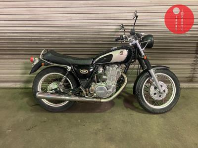 Yamaha SR400-1