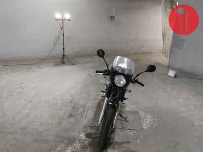 Yamaha SR400-1