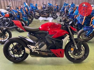 Ducati DUCATI STREET FIGHTER V2