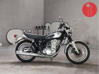 Yamaha SR400-1