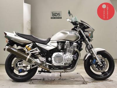 Yamaha XJR1300