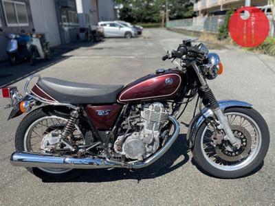 Yamaha SR400-1