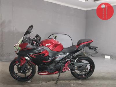 Kawasaki NINJA400