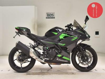 Kawasaki NINJA400-2