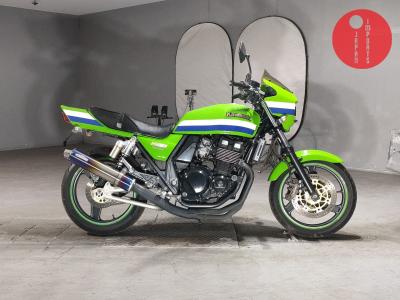 Kawasaki ZRX400