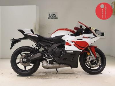 Yamaha YZF-R9