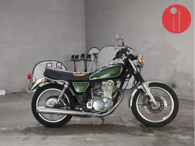 Yamaha SR400-1