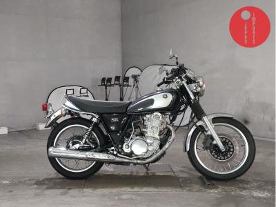 Yamaha SR400-1