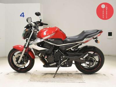 Yamaha XJ6N