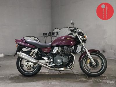 Suzuki INAZUMA 400