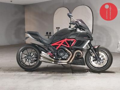 Ducati DUCATI DIAVEL CARBON
