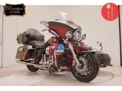 Harley-Davidson HARLEY FLHTCUSE1800CVOSA