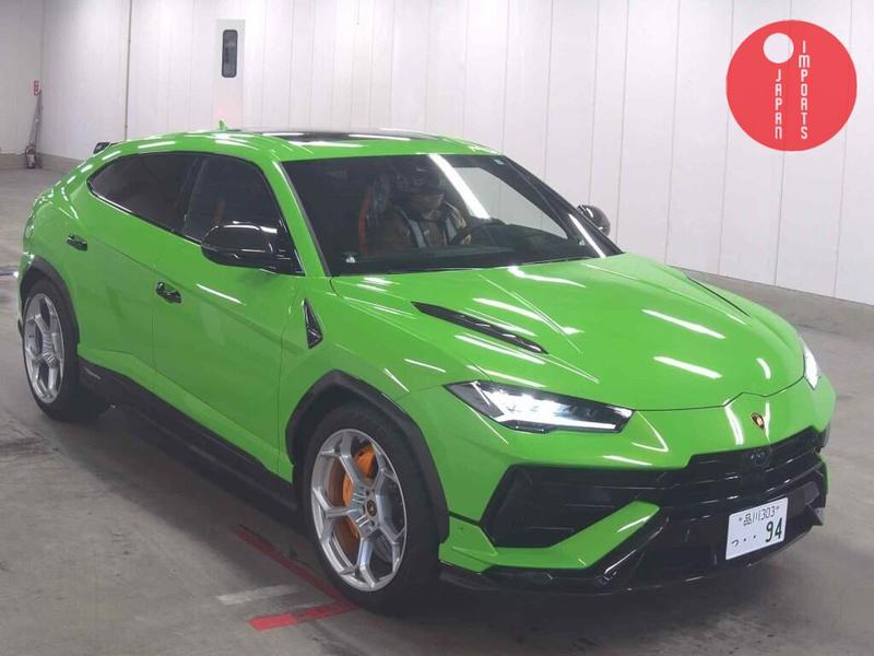 LAMBORGHINI URUS 4WD PERFORMANTE