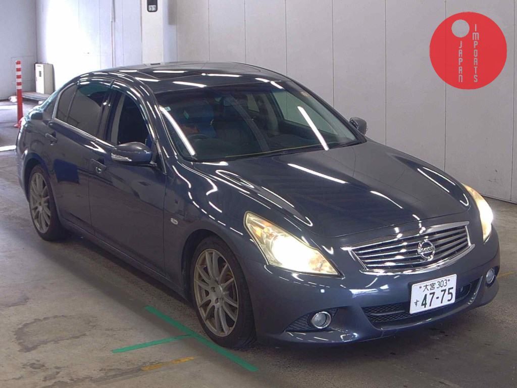 NISSAN                                                                      SKYLINE 4D       250GT TYPE P