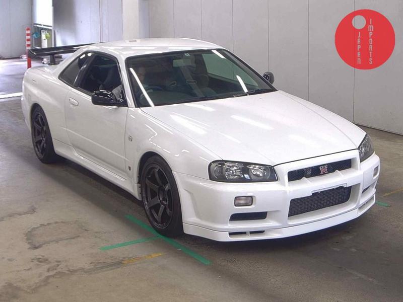 NISSAN SKYLINE CP 4WD GT-R