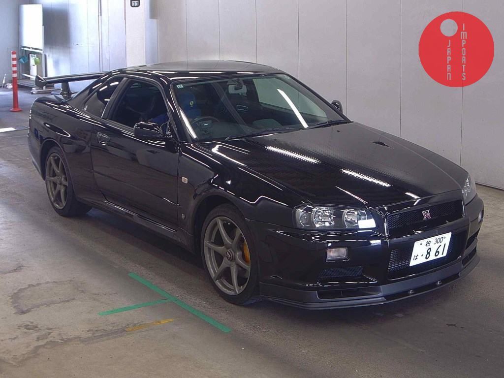 NISSAN                                                                      SKYLINE CP 4WD       GT-R V･SPEC Ⅱ