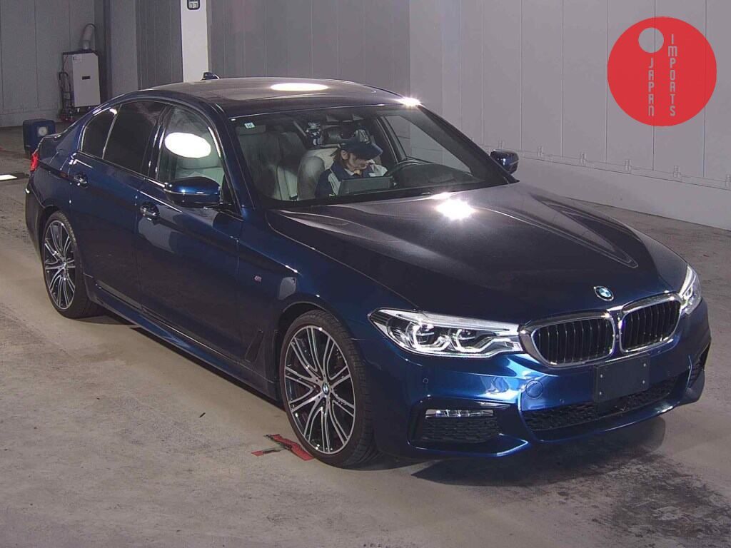 BMW 5 SERIES 4D 530I M-SPORT