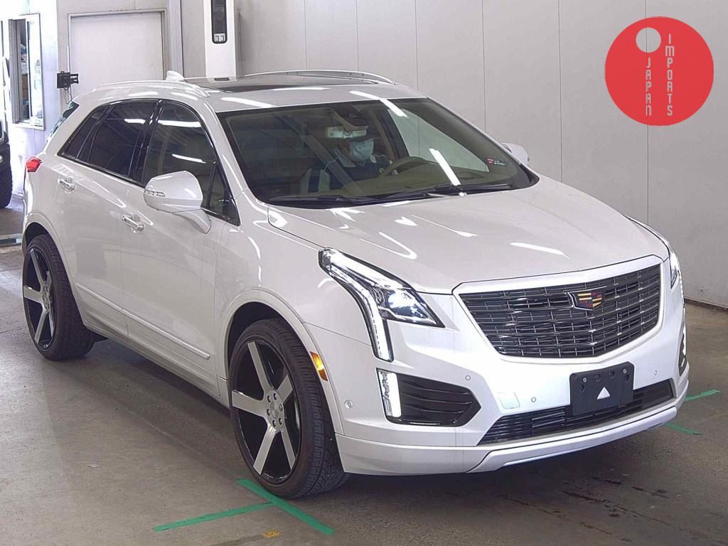 CADILLAC                                                                      XT5 CROSSOVER 4WD       PLATINUM