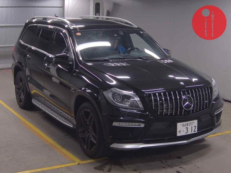MERCEDES AMG GL-CLASS 4WD GL63 AMG DESIGNO INTERIOR PACKAGE