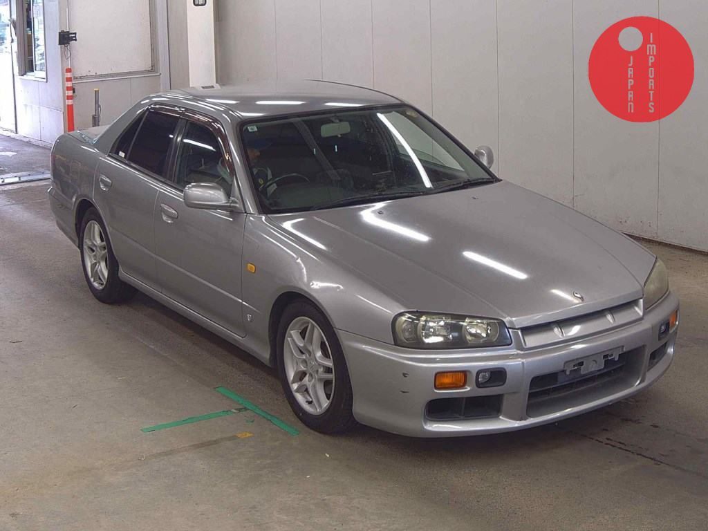 NISSAN                                                                      SKYLINE 4D       25GT-X
