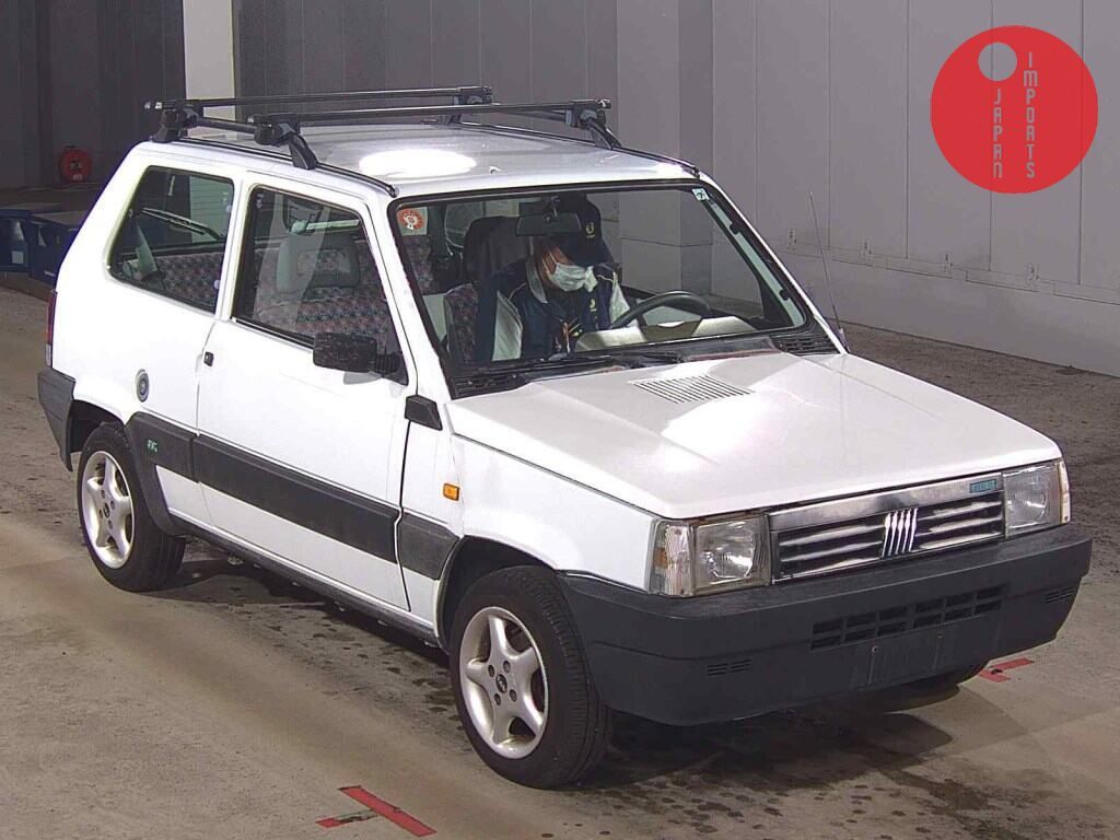 FIAT                                                                      PANDA 3D       CLX