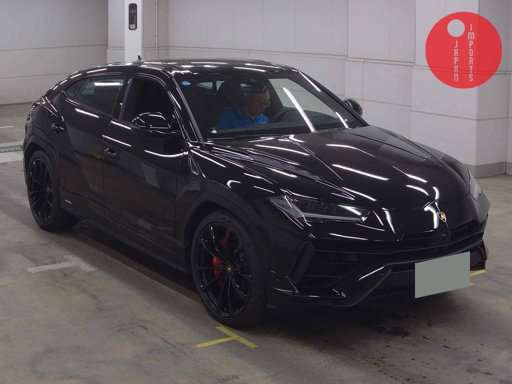 LAMBORGHINI                                                                      URUS 4WD       OTHERS