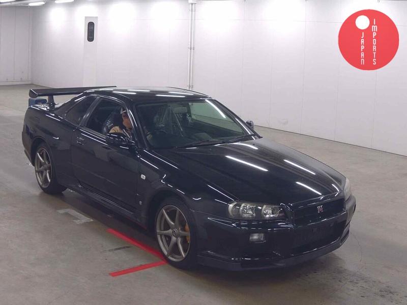 NISSAN SKYLINE CP 4WD GT-R