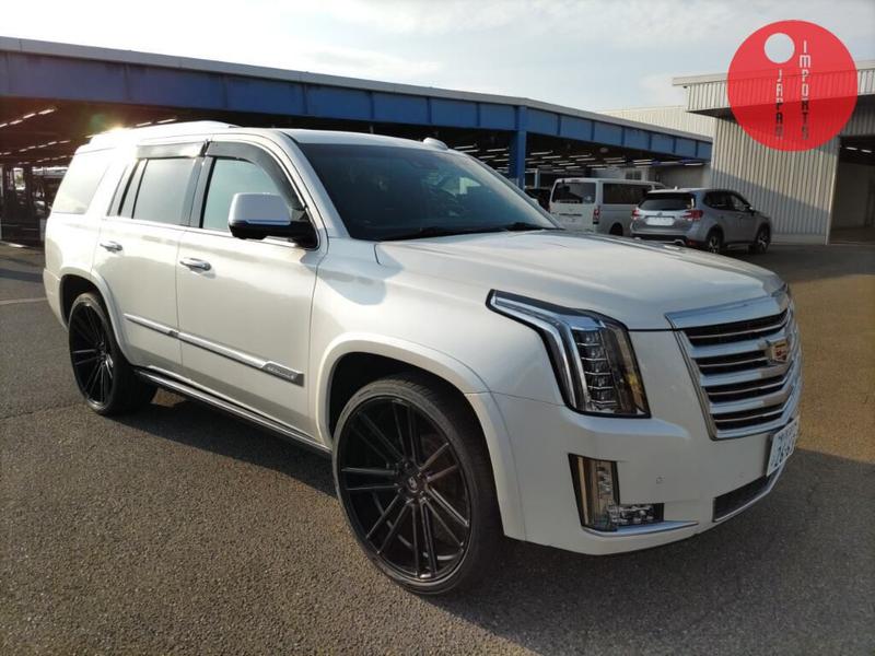 CADILLAC ESCALADE 4WD PLATINUM