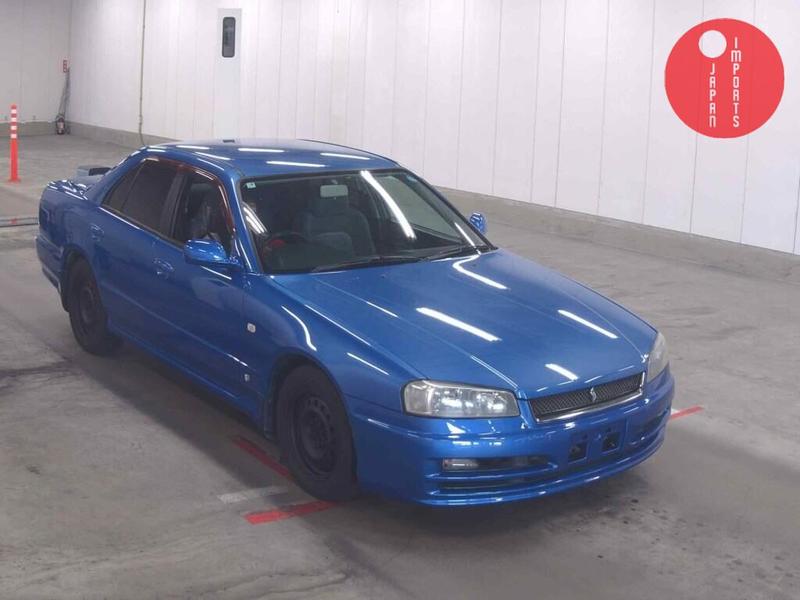 NISSAN SKYLINE 4D GT