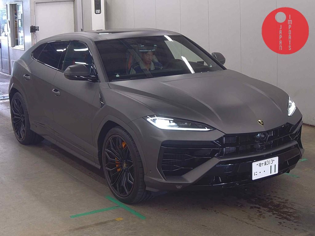 LAMBORGHINI                                                                      URUS 4WD