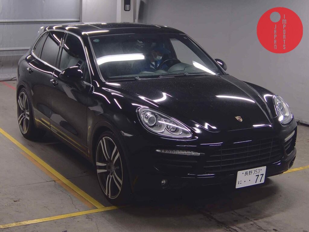 PORSCHE                                                                      CAYENNE 4WD