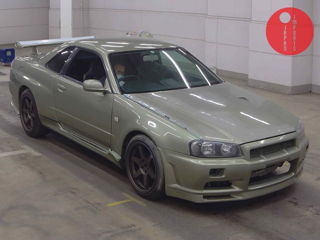 NISSAN SKYLINE CP 25GT