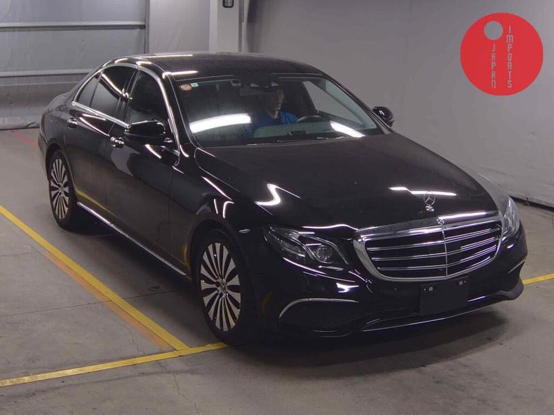 MERCEDES BENZ E-CLASS 4D 4WD E400 4MATIC EXCLUSIVE