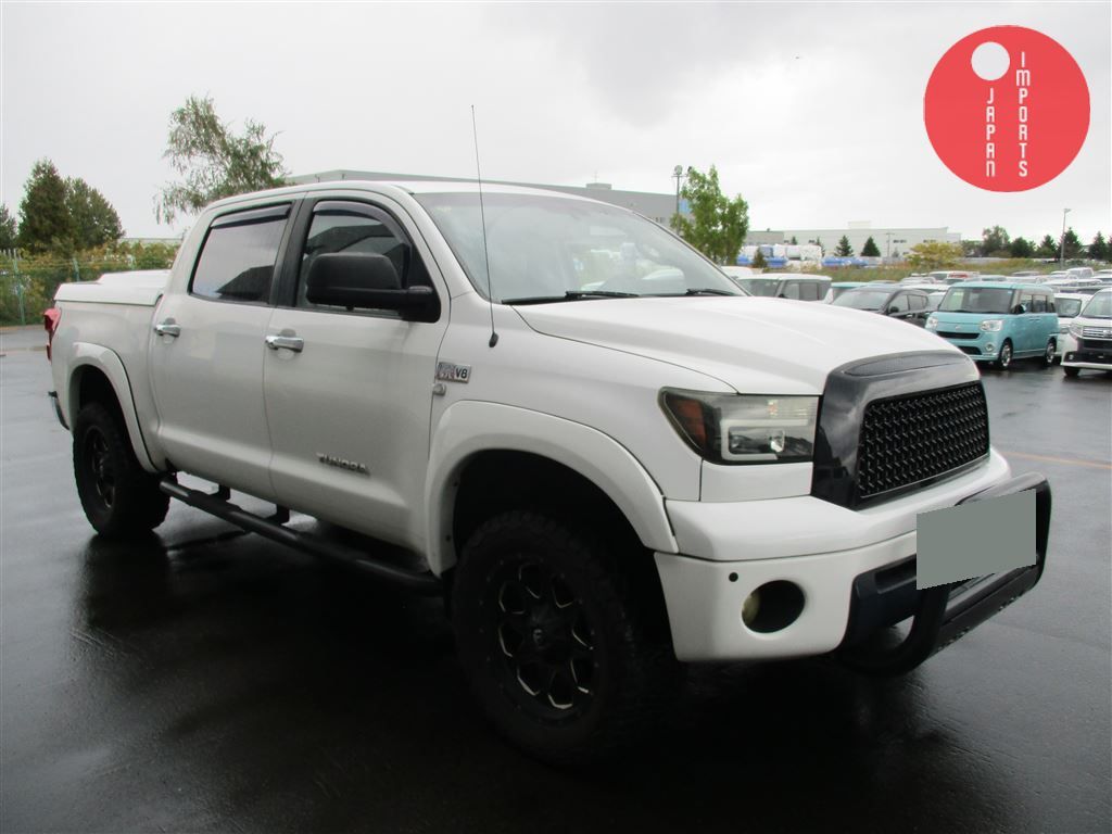 AMERICA TOYOTA TUNDRA 4D 4WD CREWMAX SR5