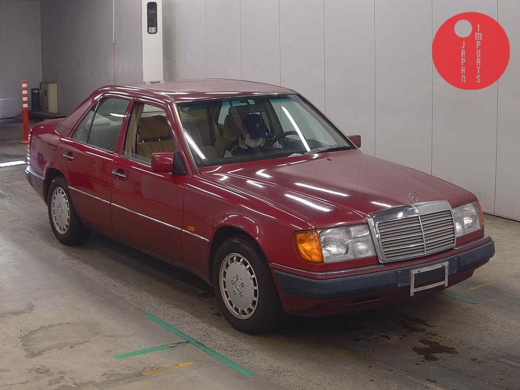 MERCEDES BENZ                                                                      MEDIUM CLASS 4D       300E